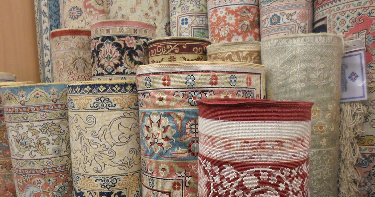store-carpet-in-warehouse